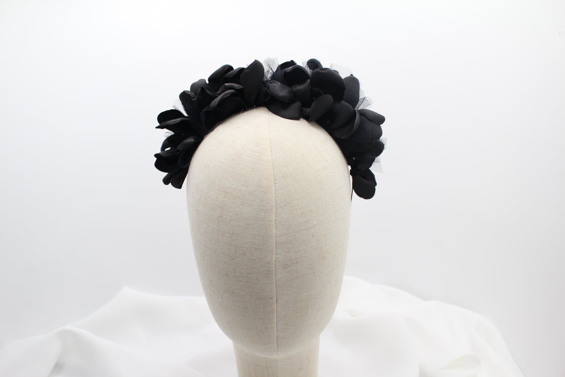 Diadema de Pétalos - Negro