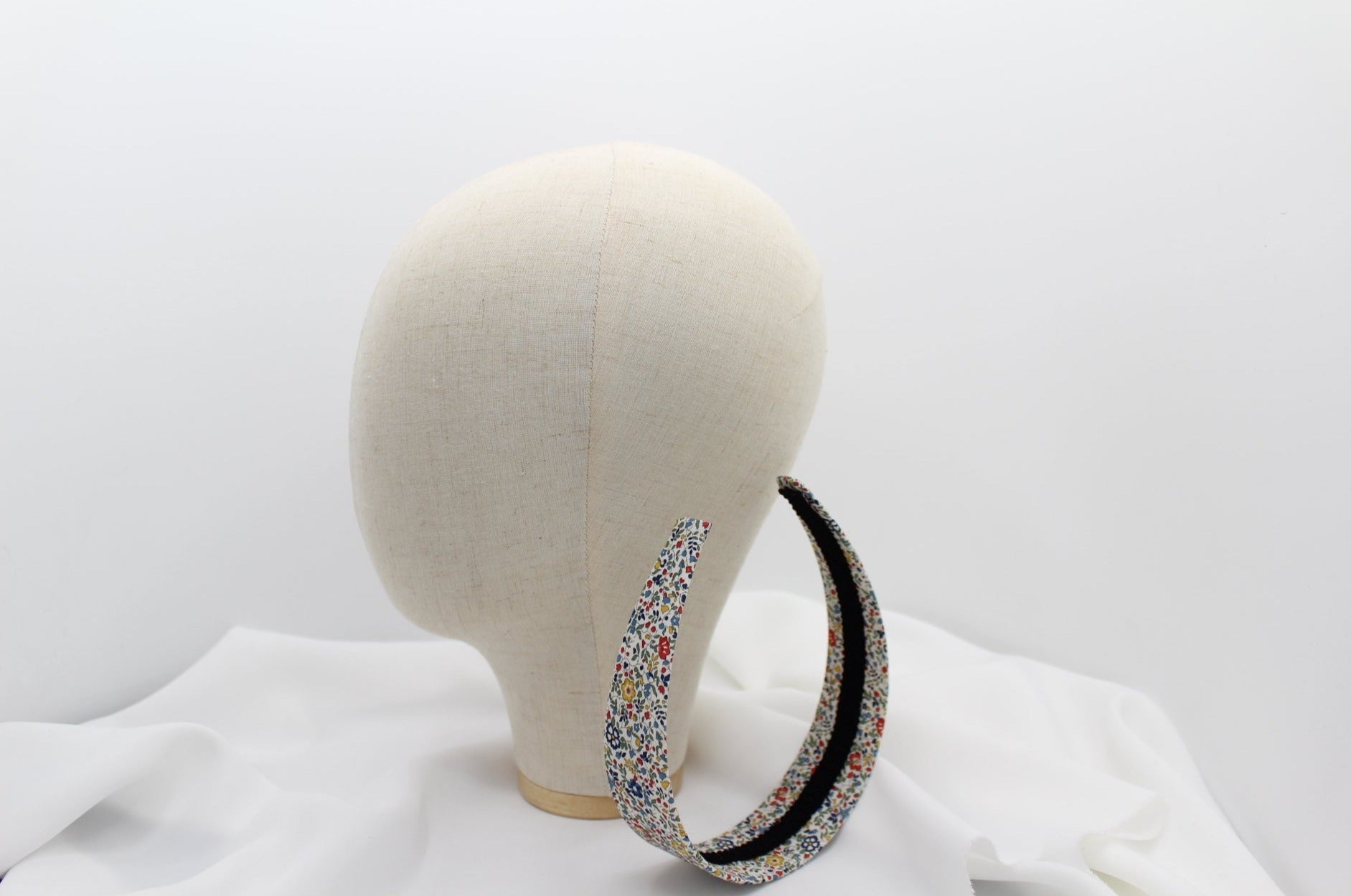 Diadema Plana Liberty - 1