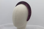 Cargar imagen en el visor de la galería, Diadema con Volumen - Terciopelo Fucsia oscuro

