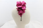 Cargar imagen en el visor de la galería, Diadema de Pétalos - Fucsia
