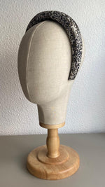 Cargar imagen en el visor de la galería, Diadema con Volumen - Leopardo Dorado
